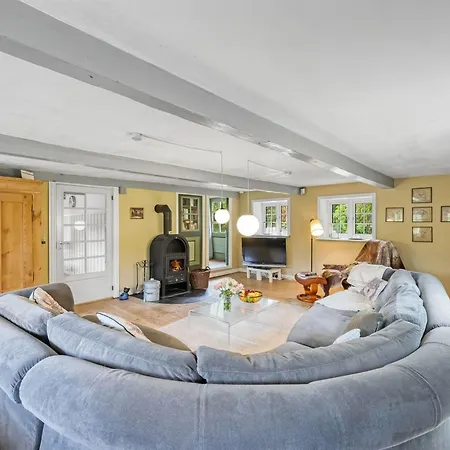 Wiss - 4-1km From The Sea By Interhome