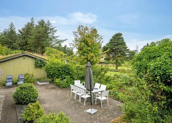 Wiss - 4-1km From The Sea By Interhome *